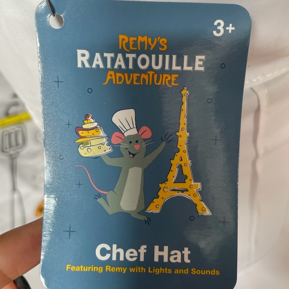 NWT DISNEY PARKS RATATOUILLE 3 piece Outfit/SET  music & movement - Picture 12 of 16